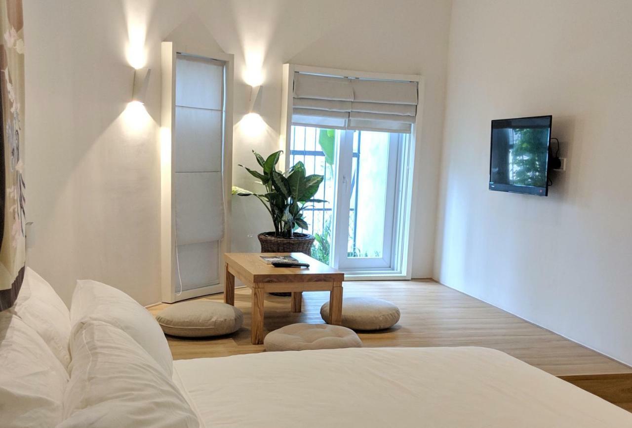 Circadian Japanese Studios In Downtown Bandar Ho Chi Minh Luaran gambar
